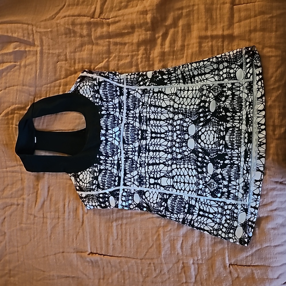Athletic tank top